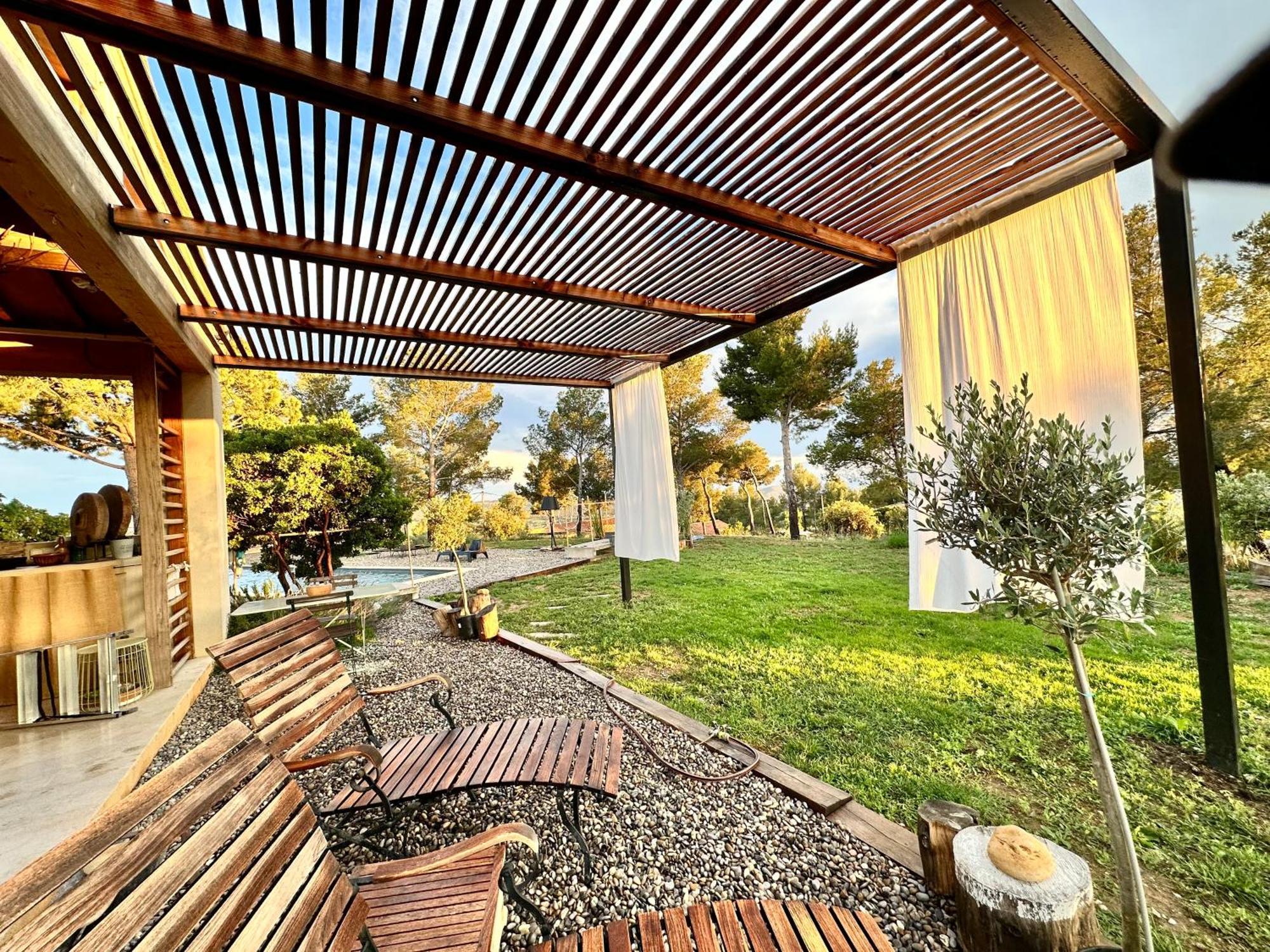 Simple Home La Cadière-d'Azur Exterior foto